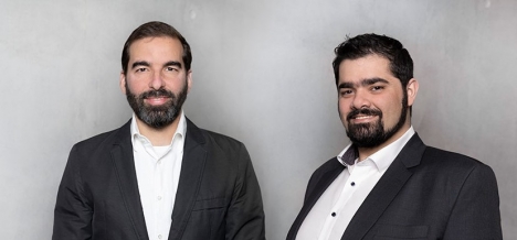 Serviceplan-Tochter hmmh startet neue Unit für personalisierte E-Commerce-Lösungen - Ole Behrens (links) und Amir Tchavoshini starten bei der Serviceplan-Tochter hmmh durch -Foto: Serviceplan